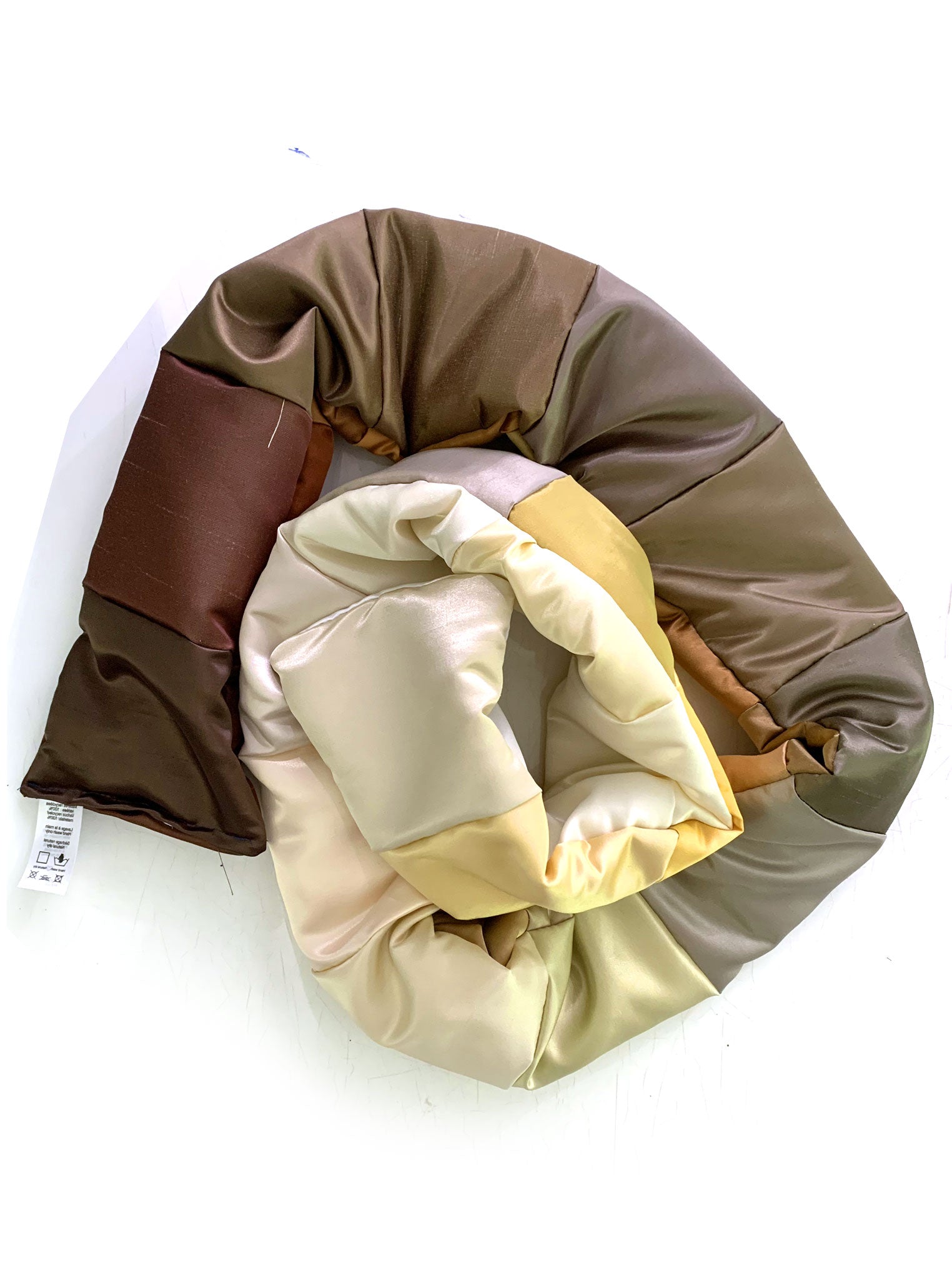 Gold Puffy Scarf - Foulard gonflé or